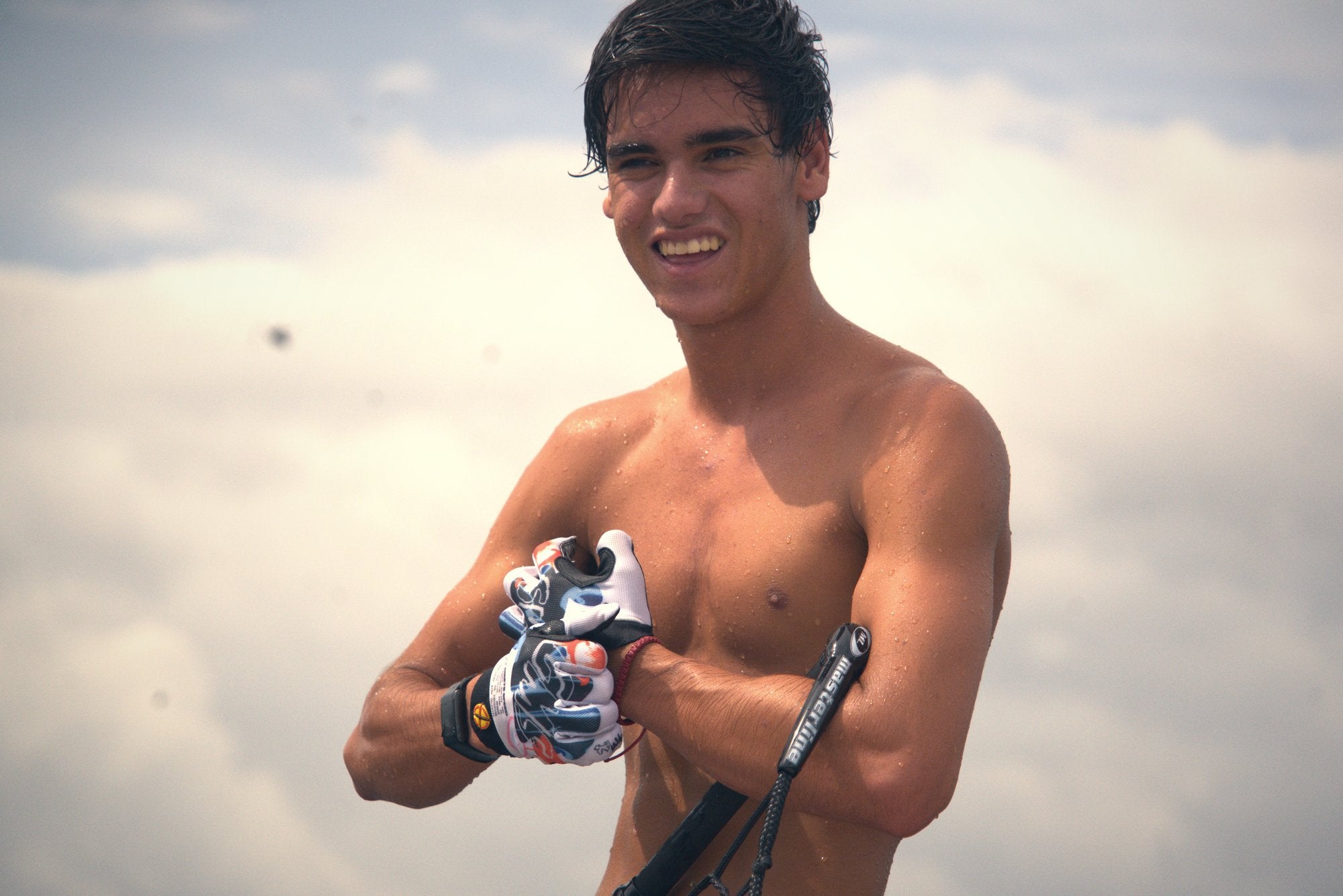 Matias Gonzalez with the PIGOSKI GMS gloves at US Masters 2026