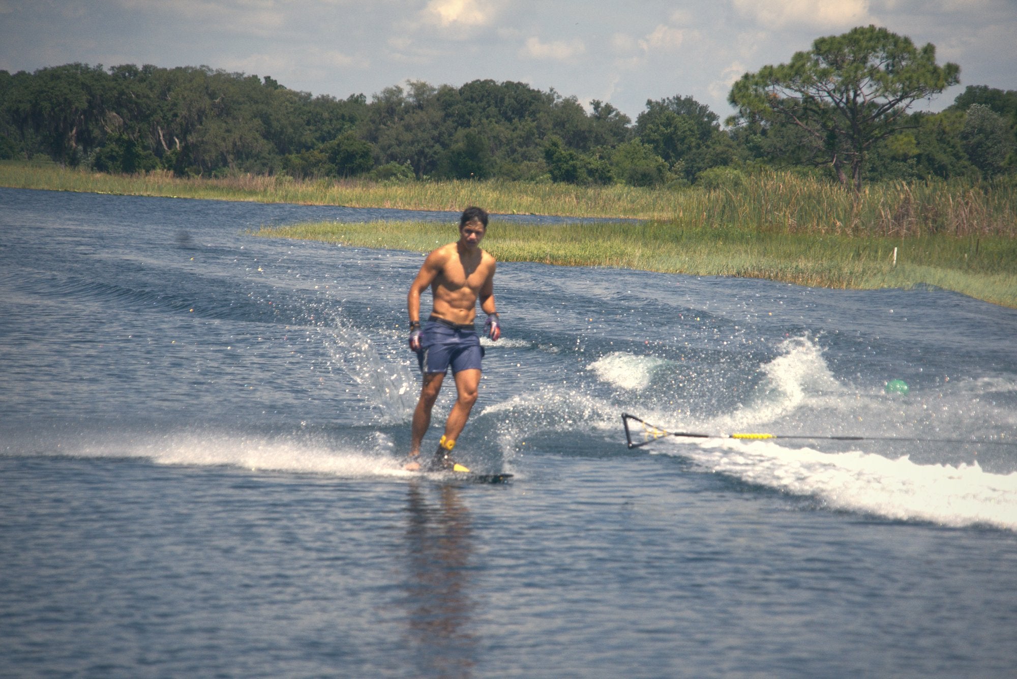 PIGOSKI Apex — athletes on the lake
