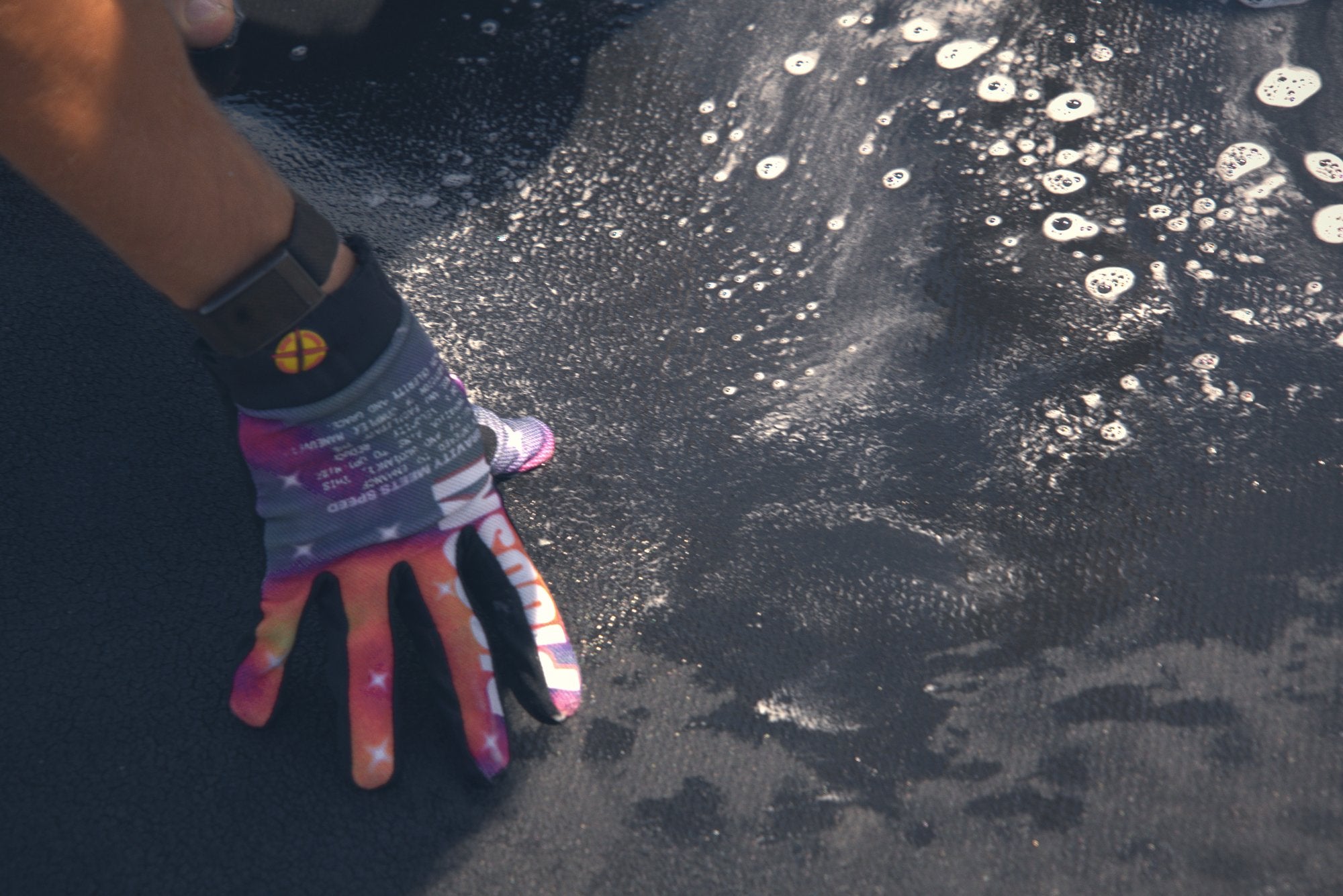 PIGOSKI Italian-made glove material detail